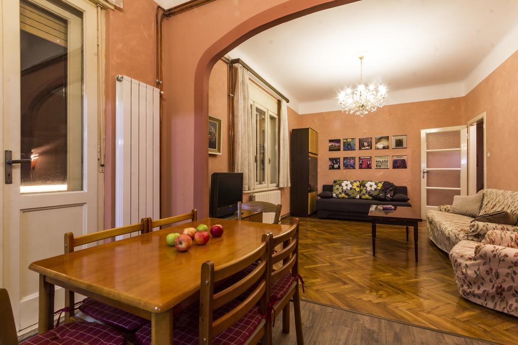 Spacious & Smart Center Apartment Pula Exterior photo