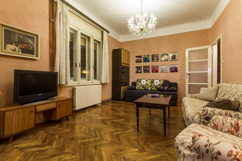 Spacious & Smart Center Apartment Pula Exterior photo